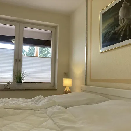 Mitteldeck Apartment